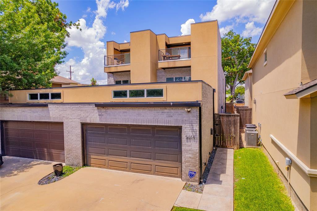 Photo 31 of 32 of 5014 Pershing Avenue townhome