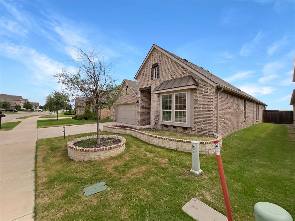 Photo 8 of 21 of 10112 Haversham Drive house