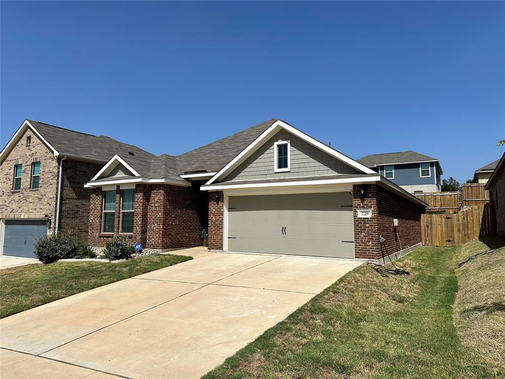 Photo 6 of 6 of 229 Ridgeland Oak Drive house