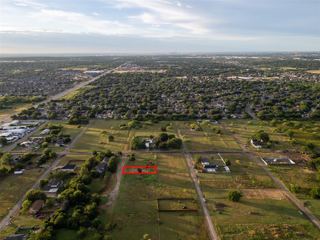 Photo 4 of 11 of 9309 Prairieview Drive land