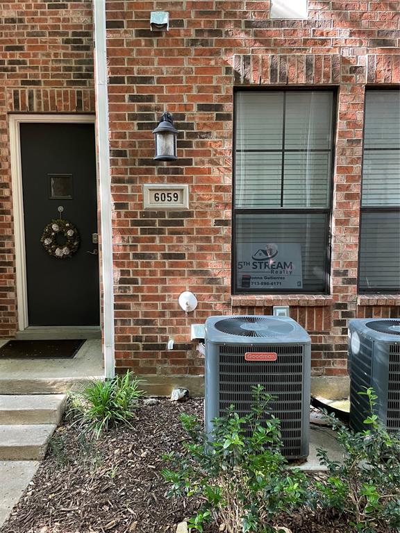 Photo 1 of 13 of 6059 Portrush Drive townhome