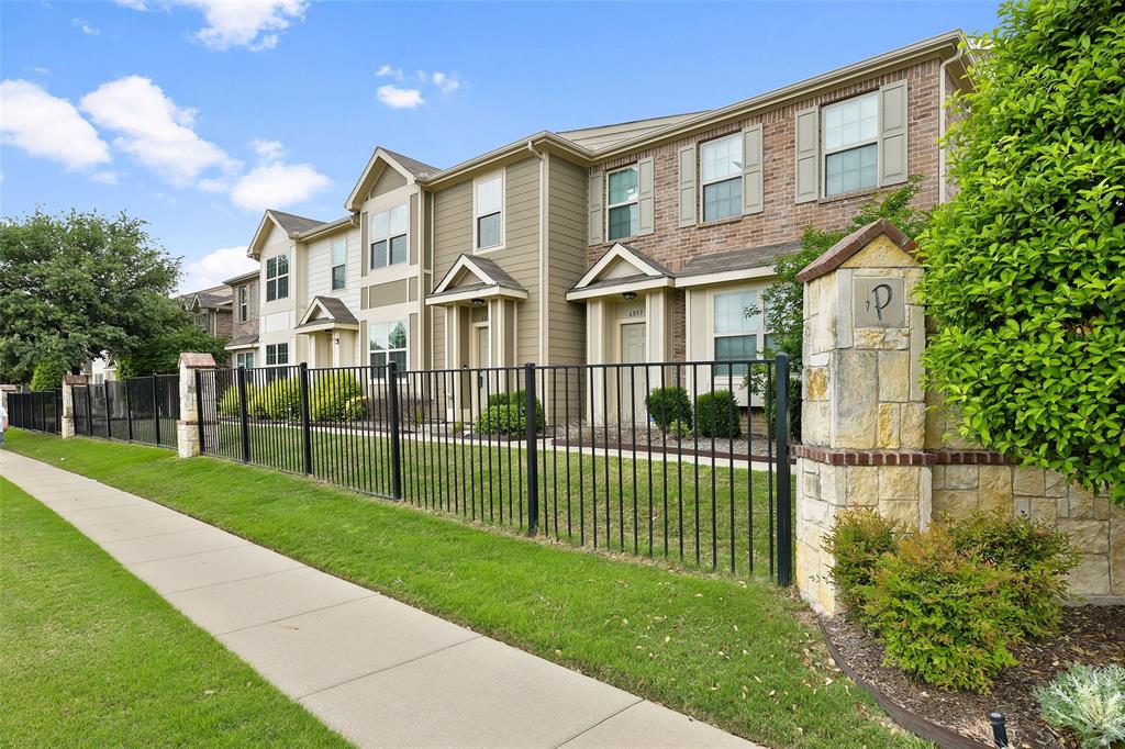 Photo 3 of 36 of 6849 Sandshell Boulevard townhome