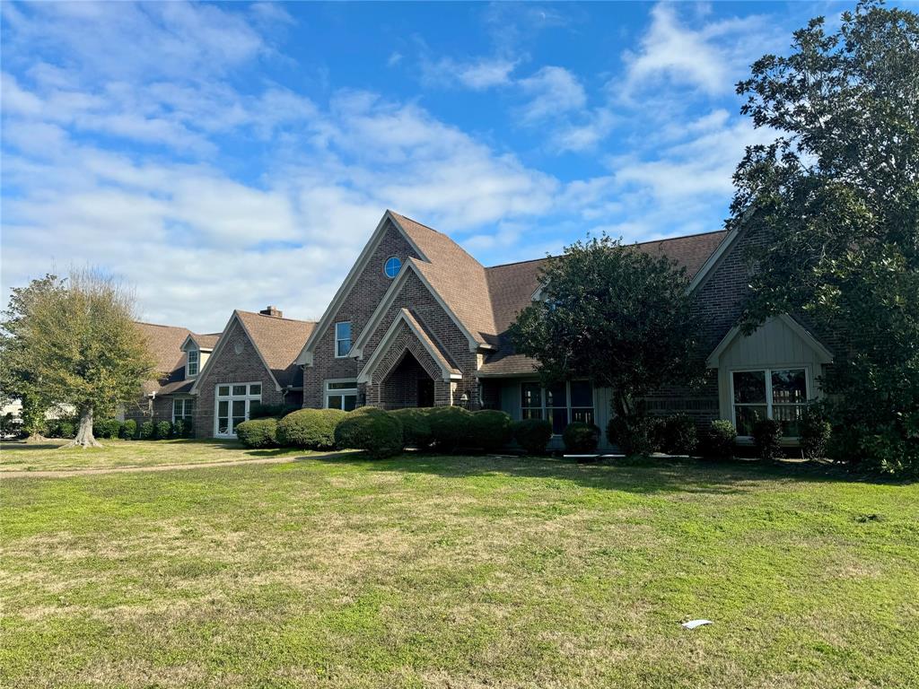 Photo 4 of 16 of 103 E Viejo Drive house