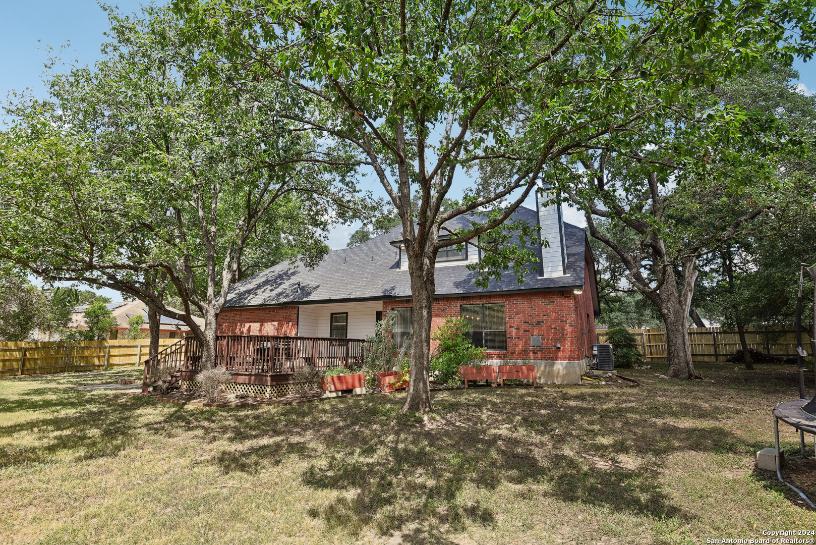 Photo 6 of 34 of 9622 Meadow Rue house