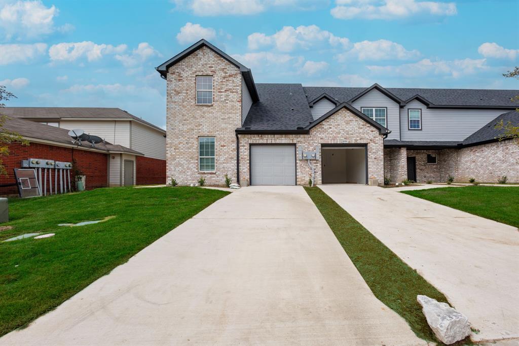 Photo 1 of 33 of 3202 Wexford Drive B1 townhome