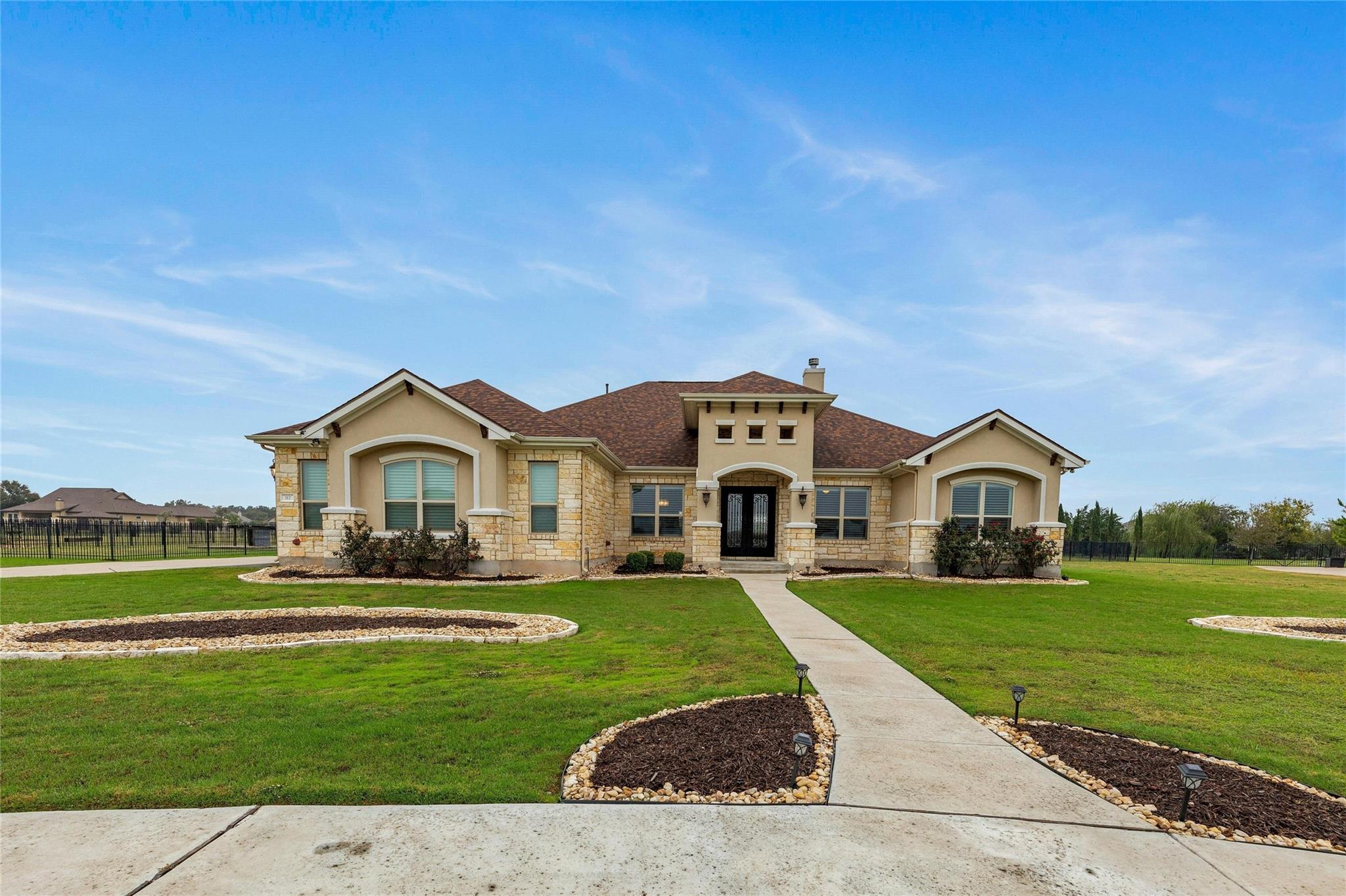 Photo 2 of 40 of 112 Camp Verde DR house