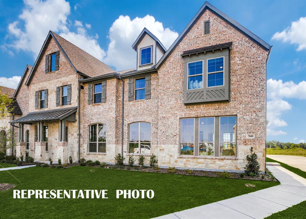 Photo 3 of 8 of 7110 Buchanan Drive townhome