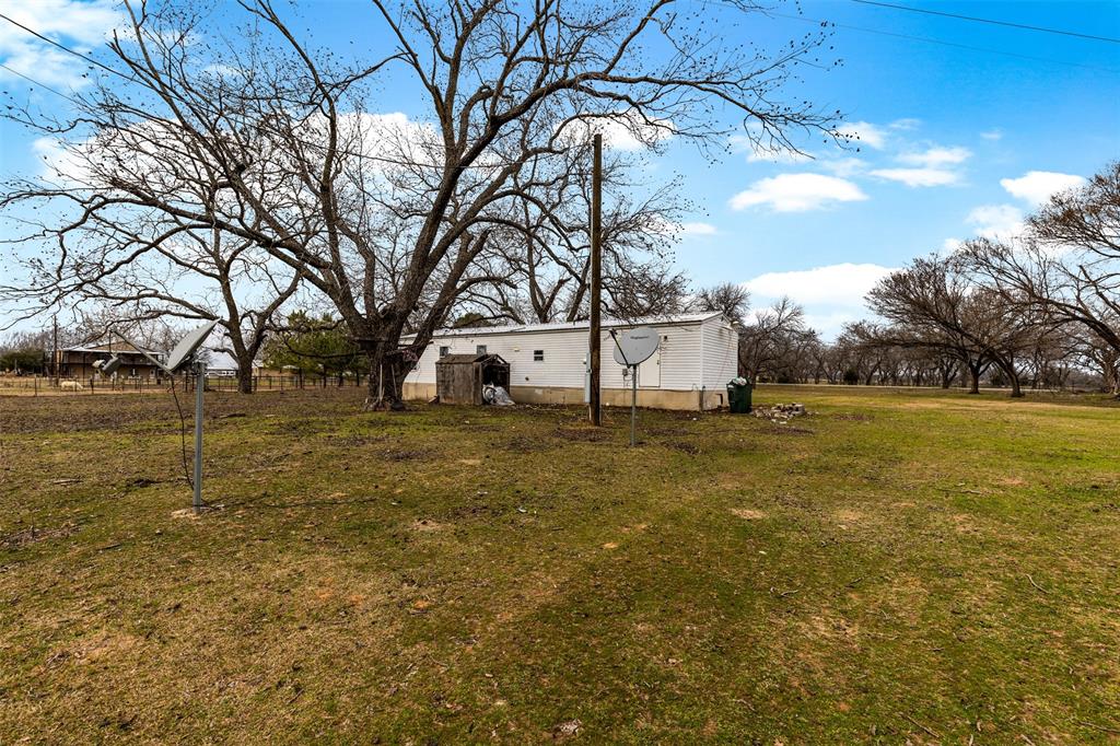 Photo 7 of 12 of 6308 S Highway 171 mobile home