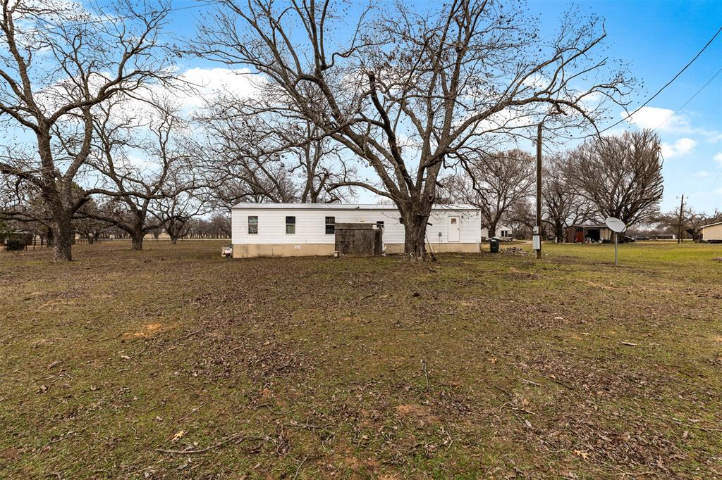 Photo 8 of 12 of 6308 S Highway 171 mobile home