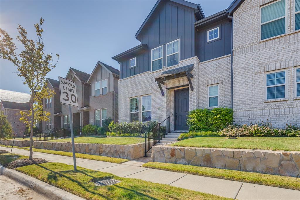 Photo 3 of 25 of 5106 Springlake Parkway townhome