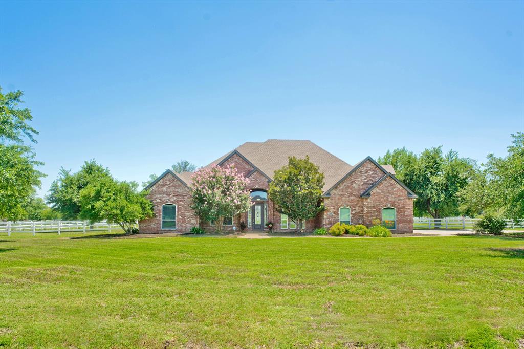 Photo 1 of 40 of 1901 Greenway Crossing Drive house