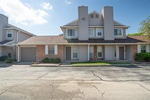 Photo 1 of 18 of 14020 Schroeder Road 141 townhome