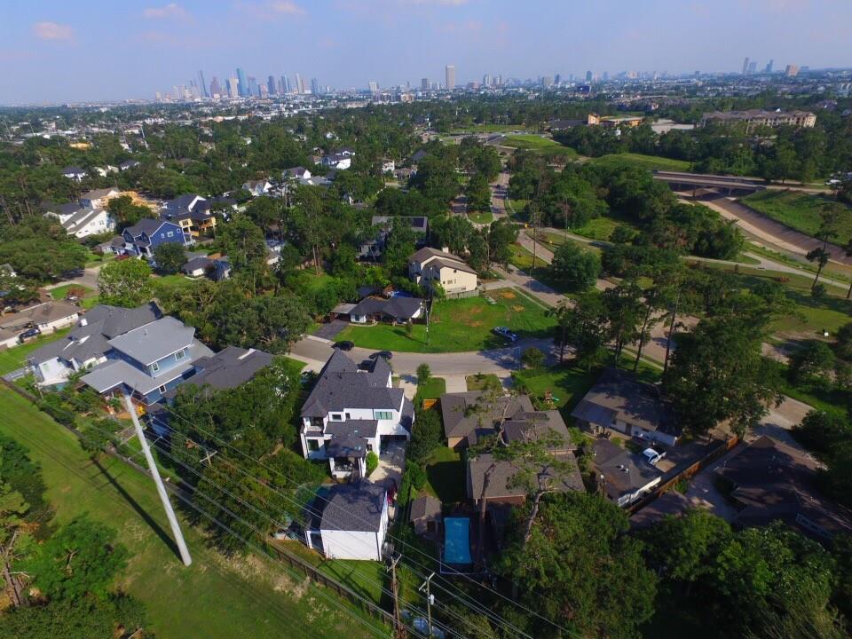 Photo 10 of 11 of 1135 Wynnwood Lane house