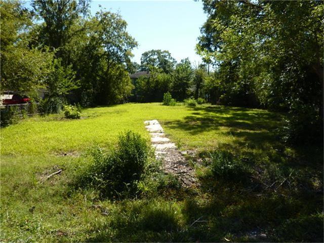 Photo 1 of 2 of 7720 Bradford Street land