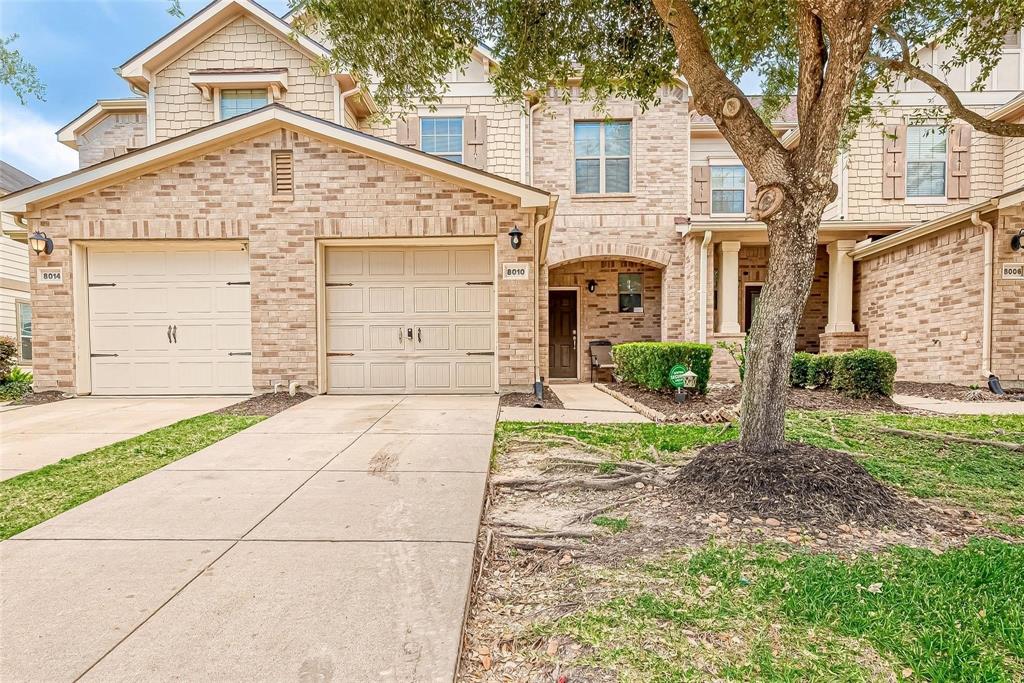 Photo 1 of 29 of 8010 Barnes Ridge Ln townhome