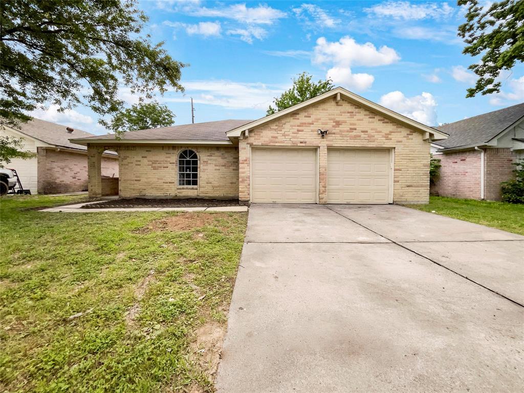 Photo 1 of 15 of 16207 Camino Del Sol Drive house