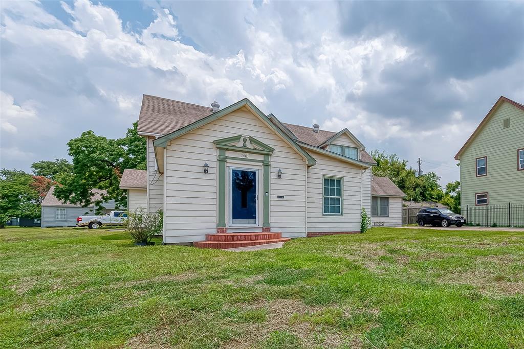 Photo 2 of 49 of 1401 Scharpe Street house