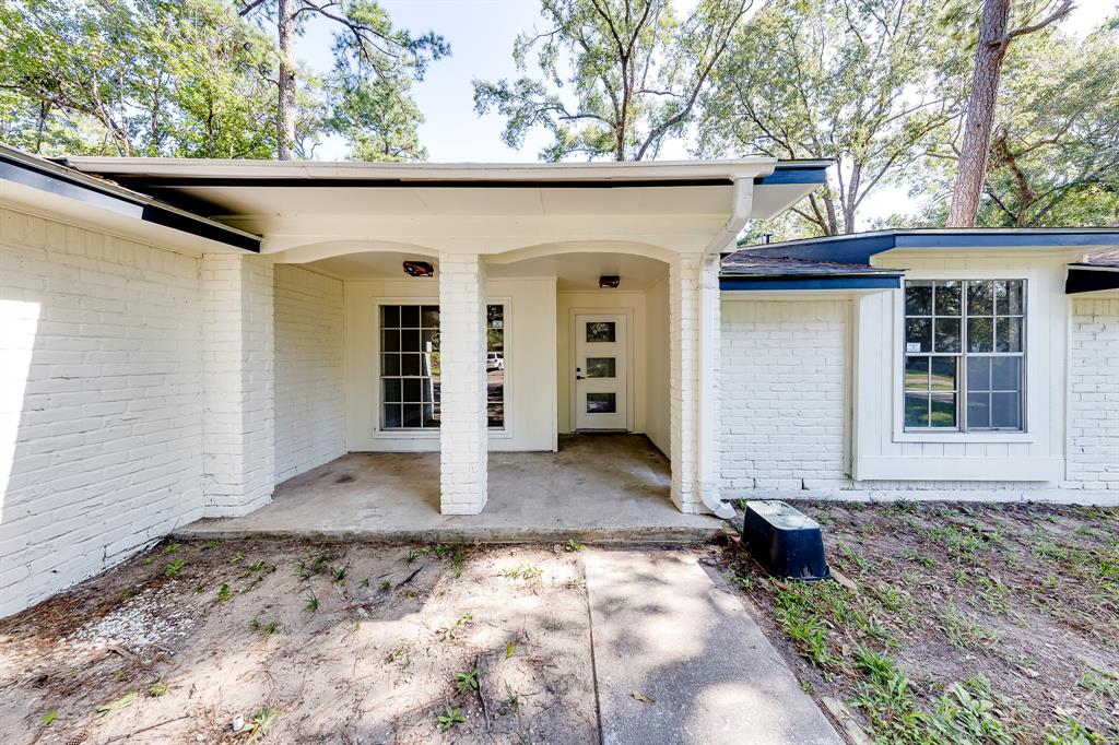 Photo 6 of 36 of 2135 Fir Springs Drive house