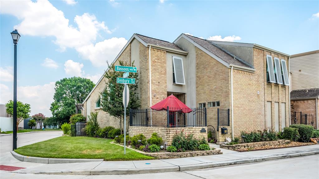 Photo 1 of 25 of 9403 Denbury Way townhome