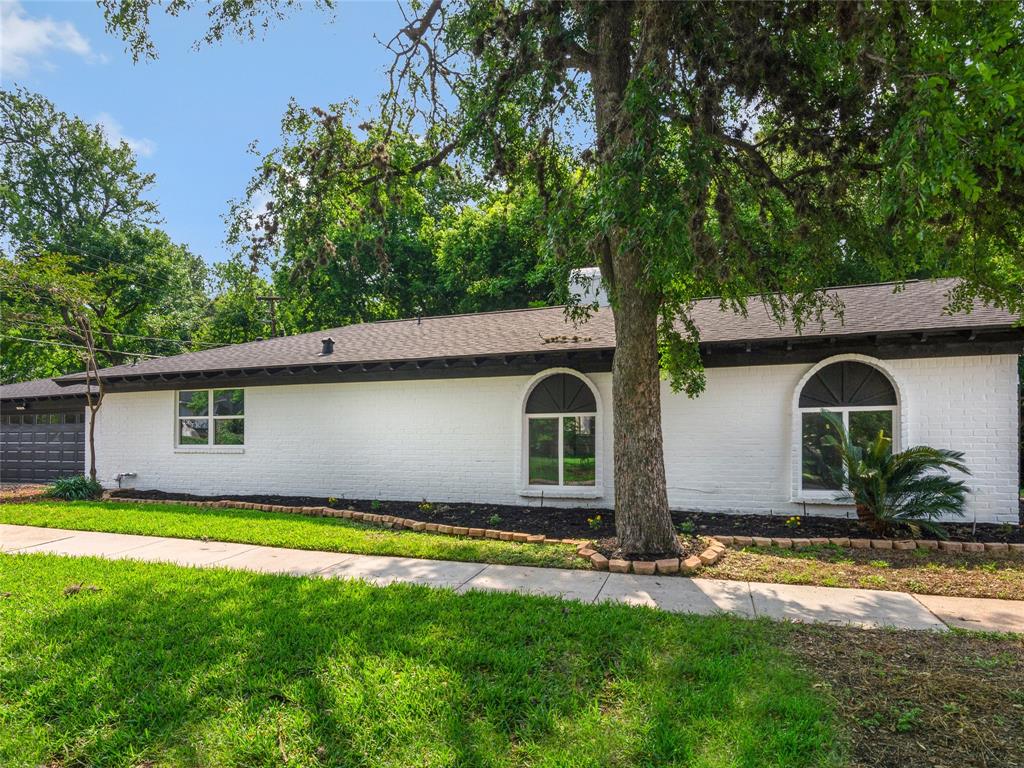 Photo 41 of 41 of 5638 N Braeswood Boulevard house