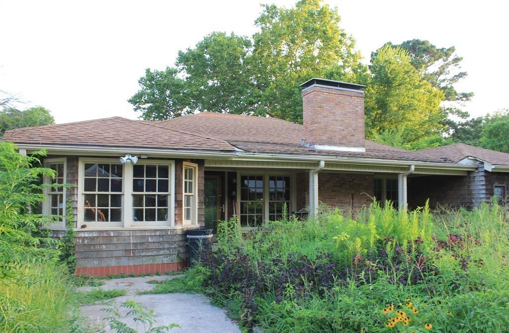 Photo 1 of 5 of 609 Hickory Street house