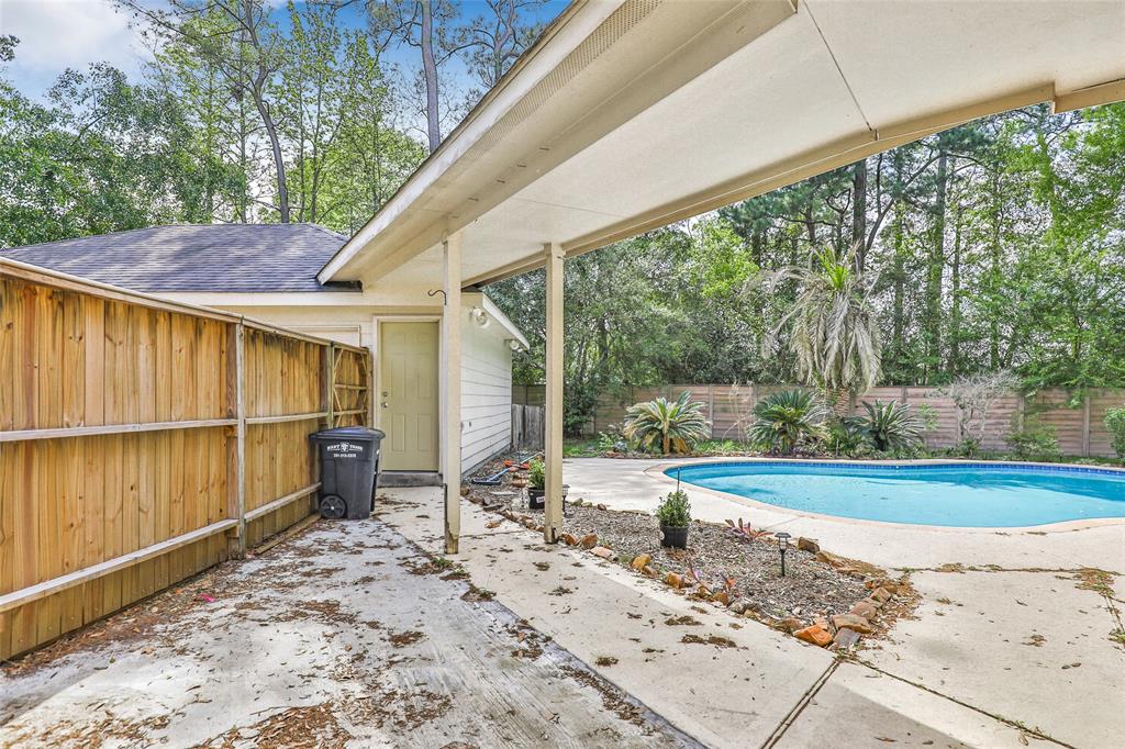 Photo 6 of 42 of 12402 Brazos Bend Trail house