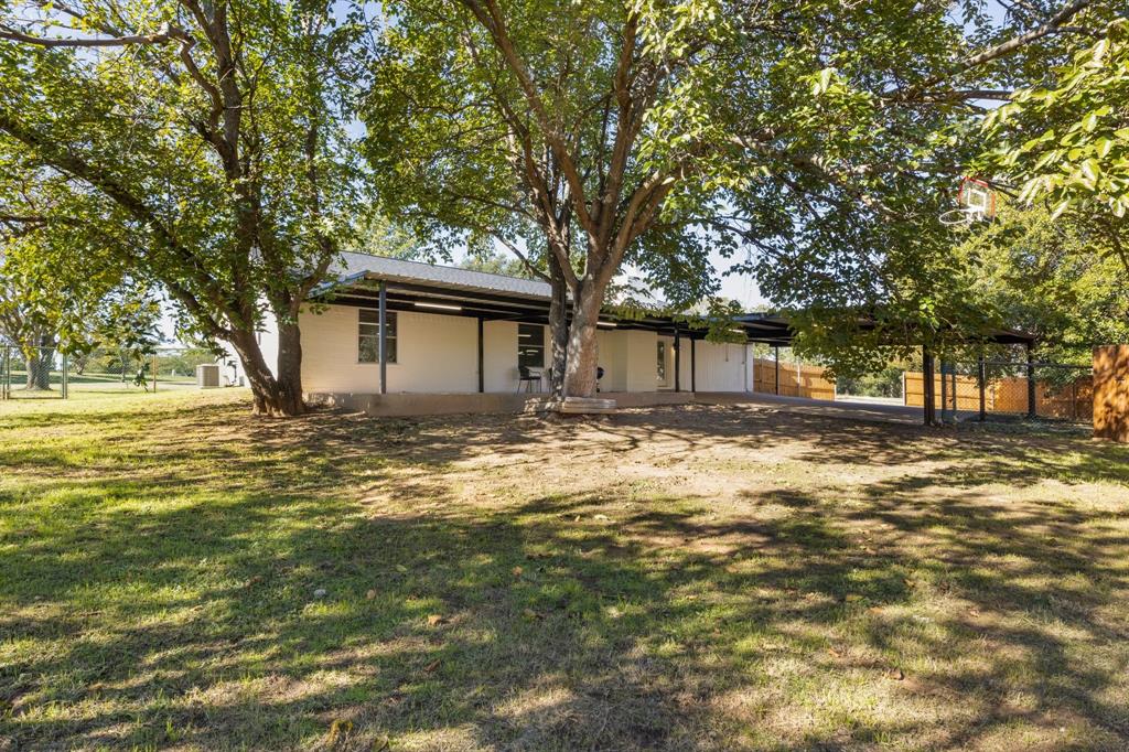 Photo 3 of 40 of 209 Roaring Springs Drive house