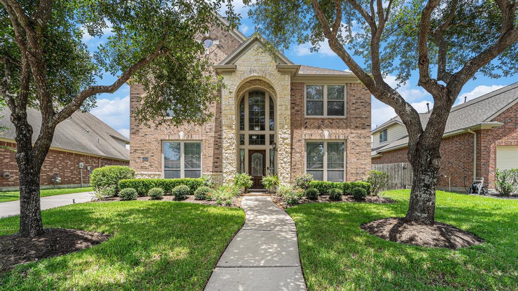 Photo 1 of 28 of 25510 Overbrook Terrace Lane house