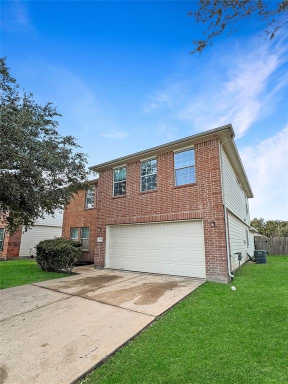 Photo 2 of 11 of 19610 Ballina Meadows Drive condo