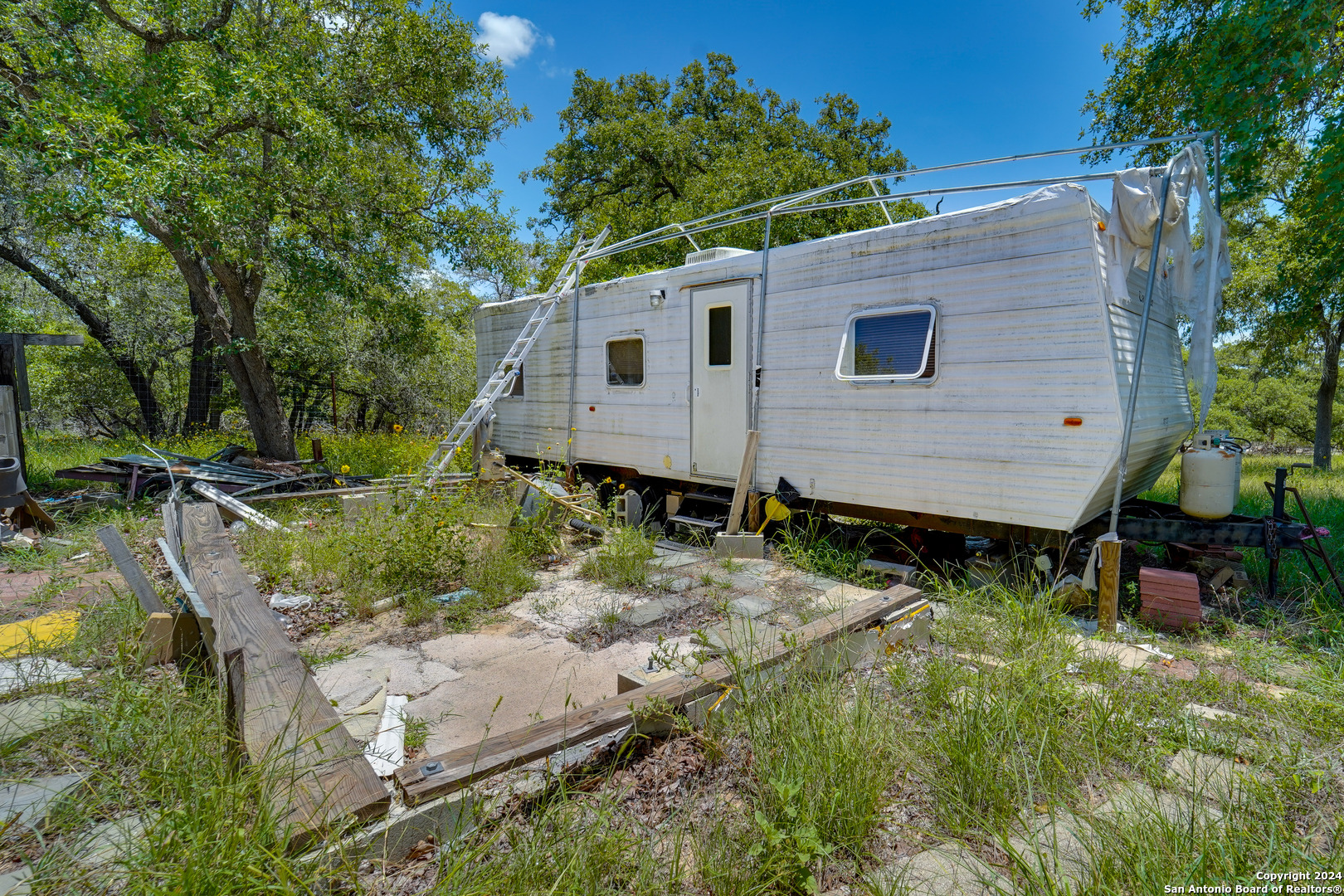 Photo 17 of 19 of 218 TRAILS END mobile home