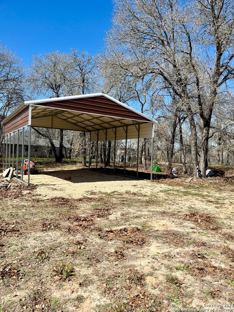 Photo 22 of 29 of 221 OAK HOLLOW DR mobile home