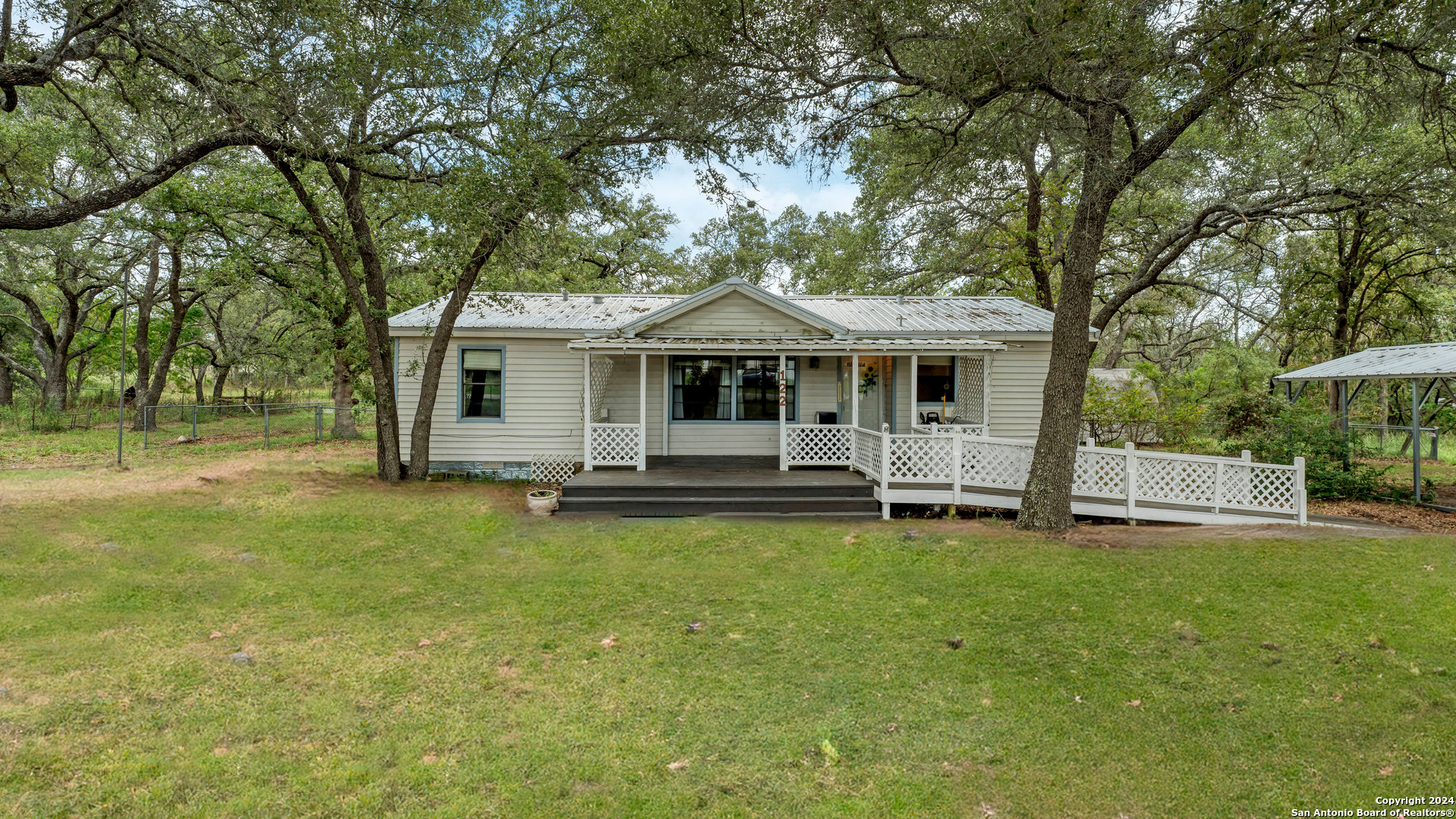 Photo 1 of 37 of 122 OAK VALLEY DR house