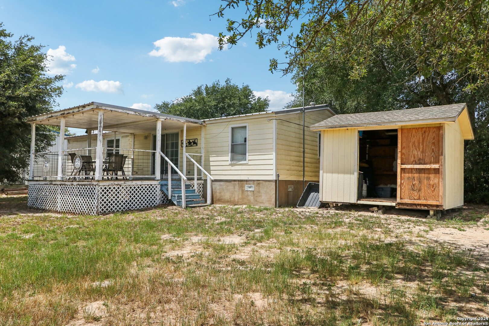 Photo 33 of 69 of 154 LAKEVIEW CIRCLE mobile home