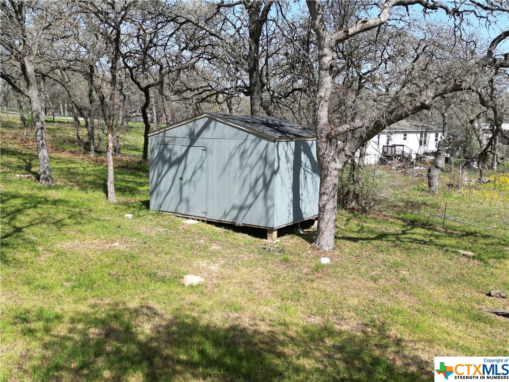 Photo 20 of 27 of 109 Lost Trail mobile home