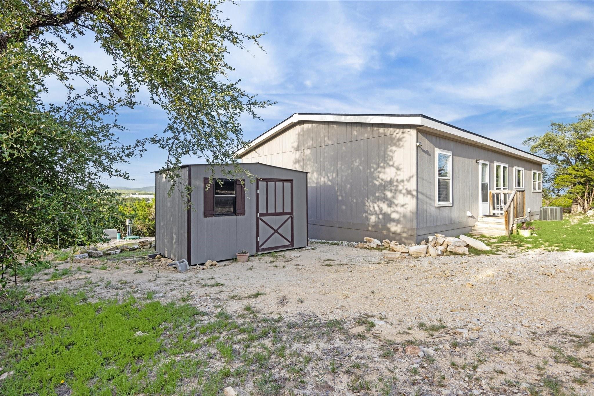 Photo 18 of 20 of 19707 Blanco DR mobile home