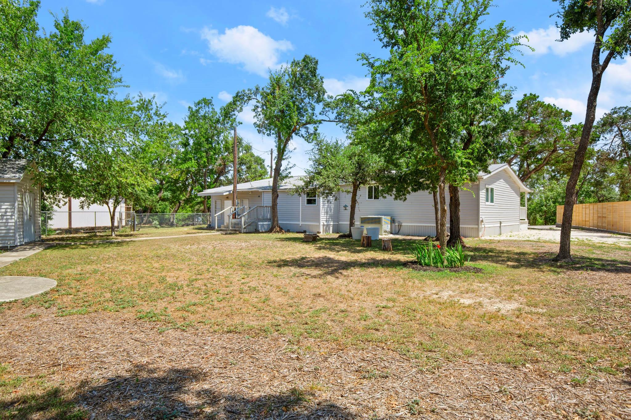 Photo 7 of 27 of 701 Bonita Verde DR mobile home