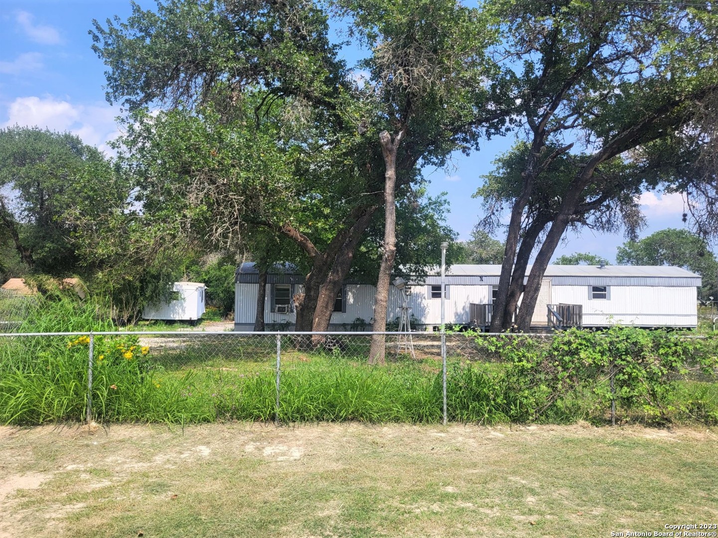 Photo 1 of 15 of 611 County Road 6846 mobile home