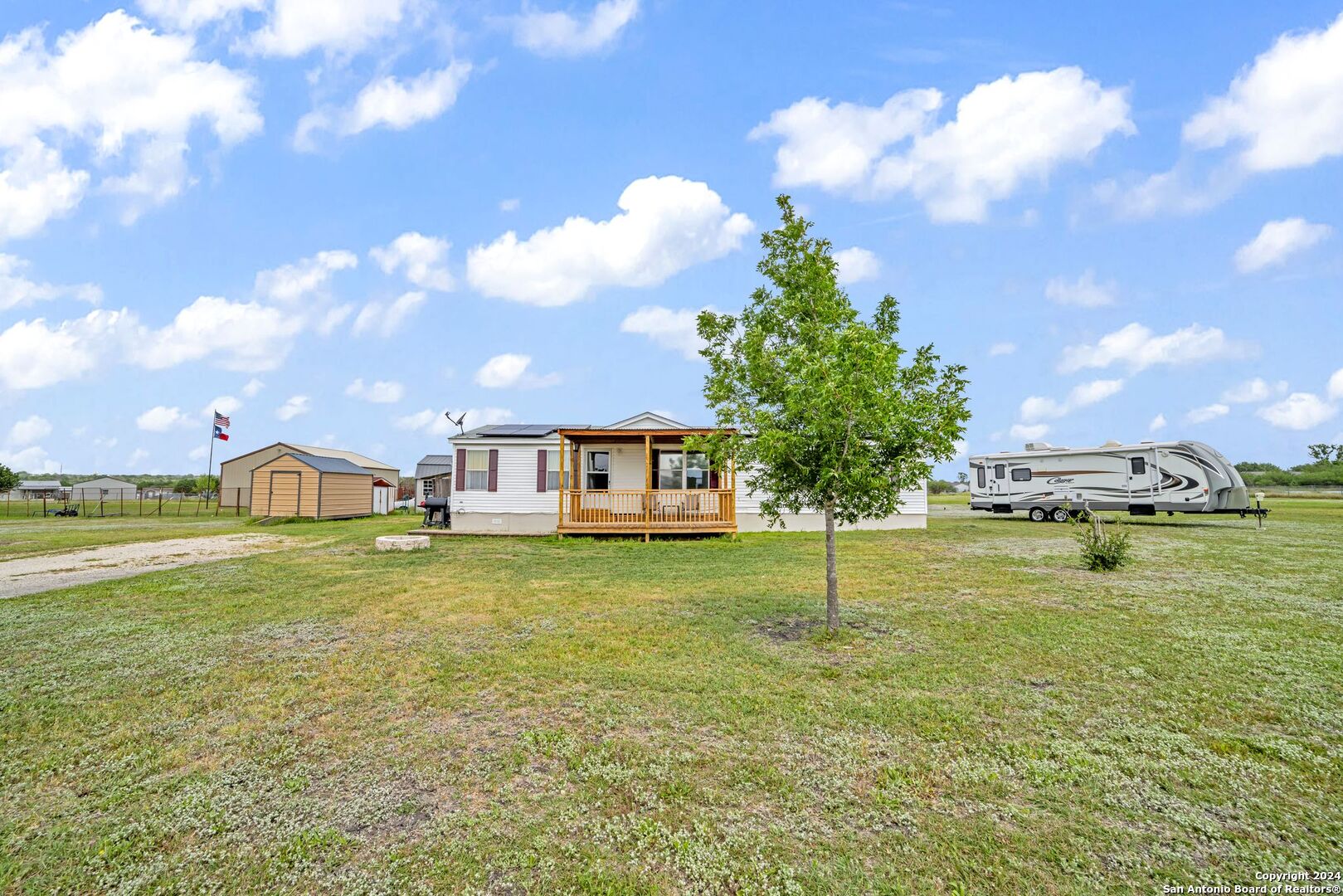 Photo 1 of 25 of 166 Broward mobile home