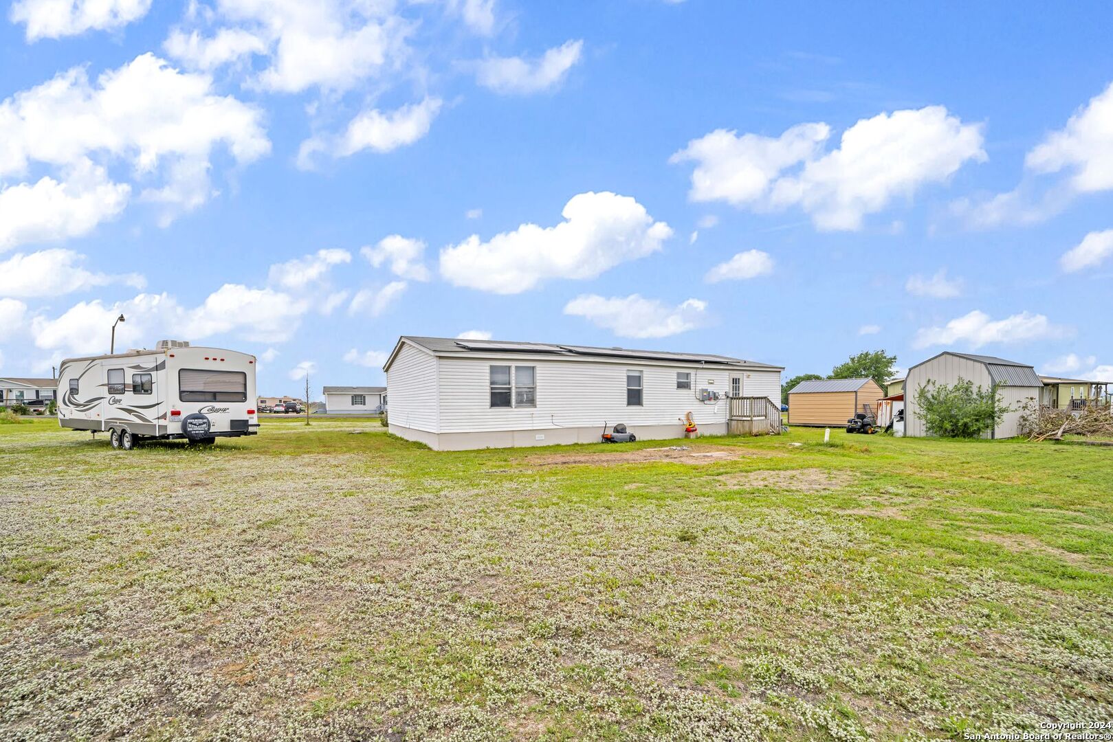 Photo 22 of 25 of 166 Broward mobile home