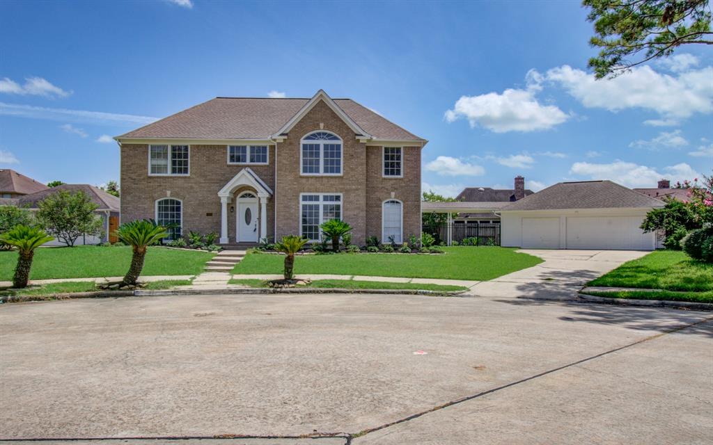 Photo 1 of 47 of 2939 Kennesaw Drive house