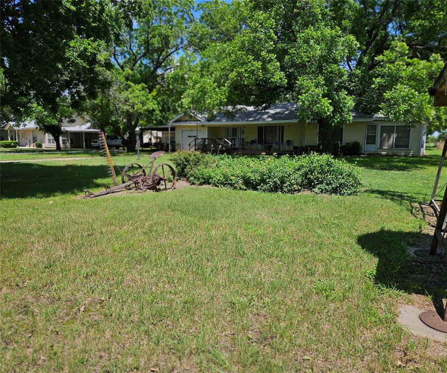 Photo 2 of 32 of 109 Bluebonnet Drive house