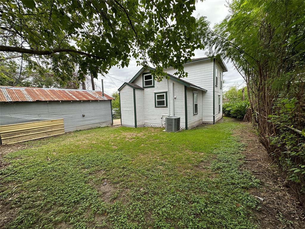 Photo 15 of 15 of 328 Winona Drive house