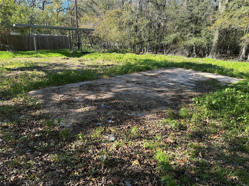 Photo 8 of 15 of 1261 Lindale Terrace land