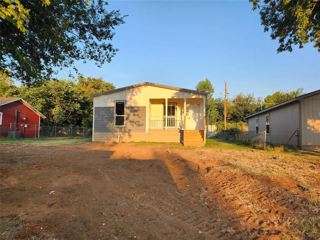 Photo 1 of 18 of 1677 Gale Drive mobile home