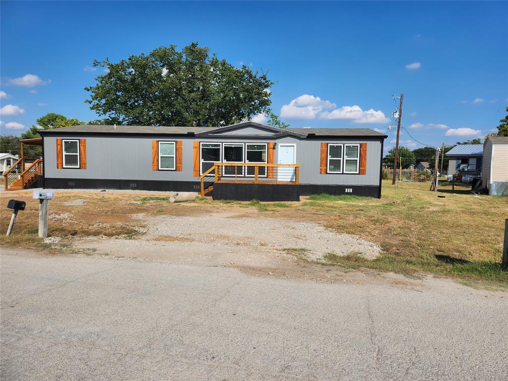 Photo 7 of 16 of 1870 Long Circle mobile home