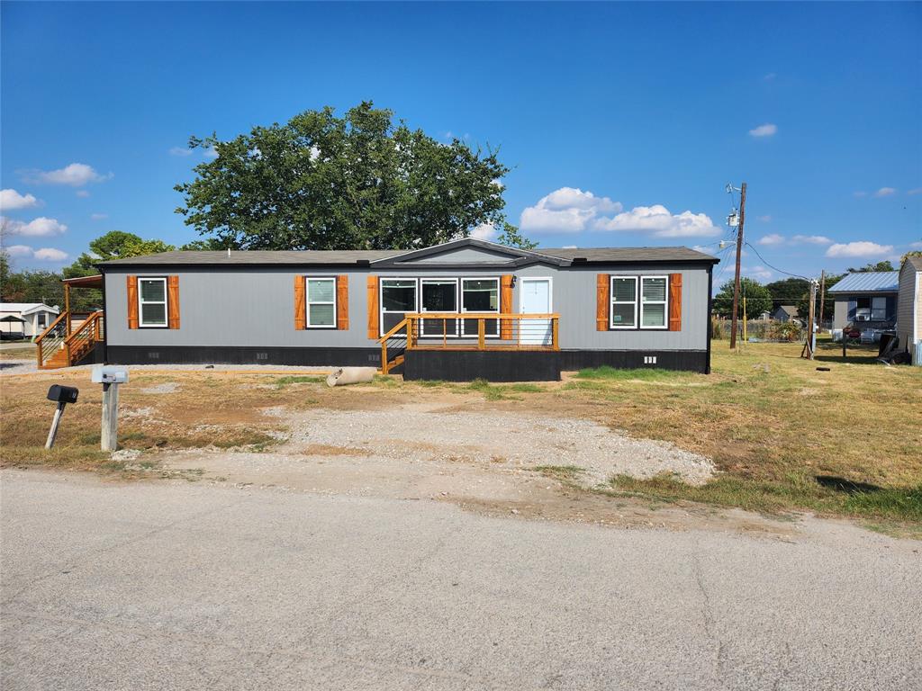 Photo 8 of 16 of 1870 Long Circle mobile home