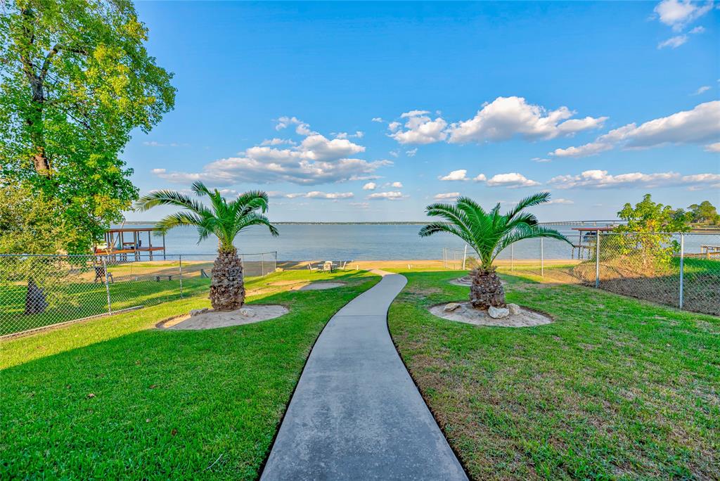 Photo 2 of 19 of 231 Key Largo Loop house