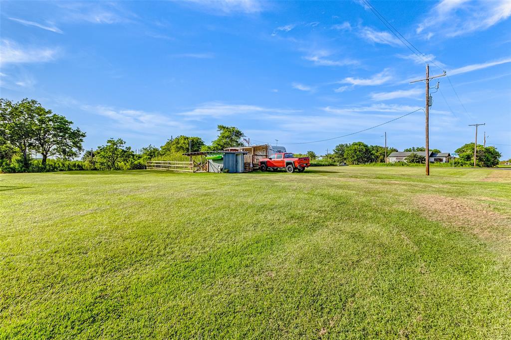 Photo 10 of 18 of 2315 Nelson Avenue land