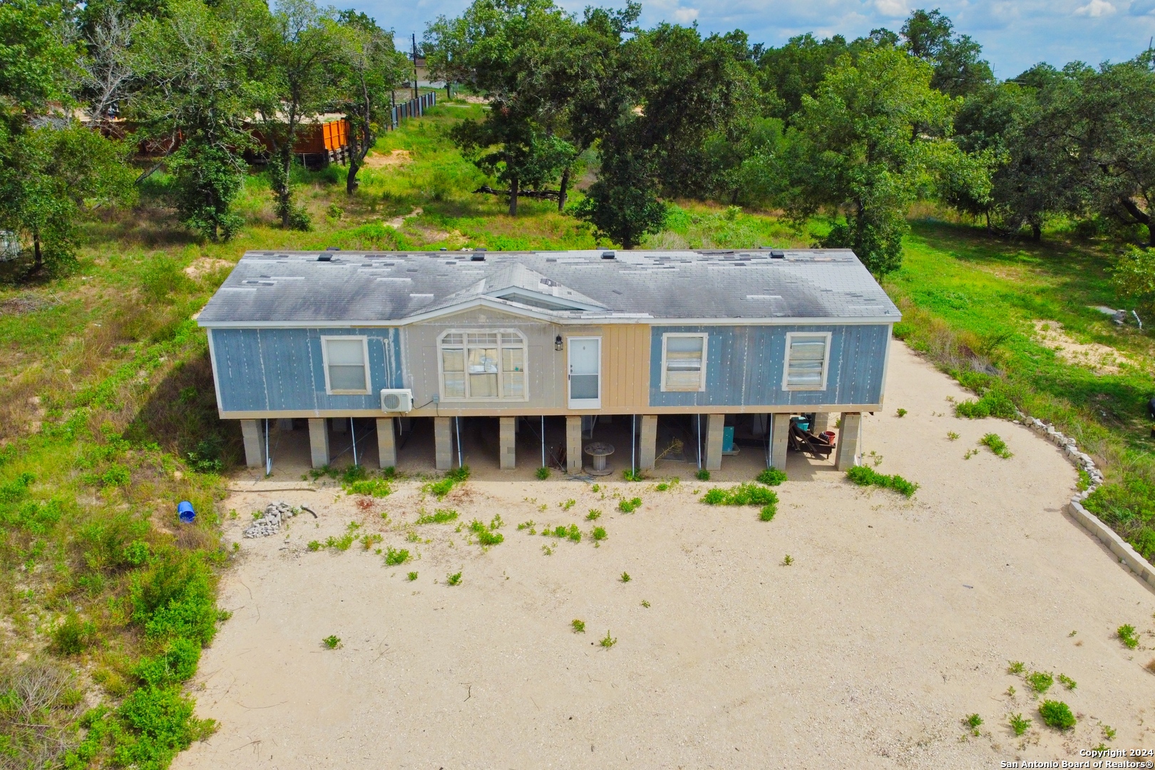 Photo 5 of 34 of 145 SANDY RIDGE DR mobile home