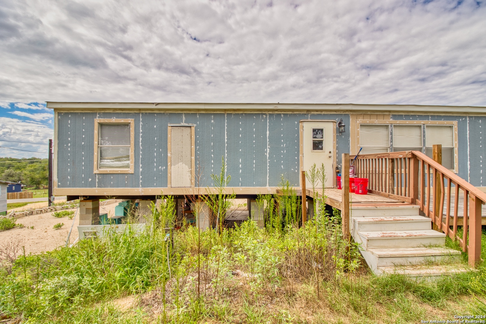 Photo 7 of 34 of 145 SANDY RIDGE DR mobile home